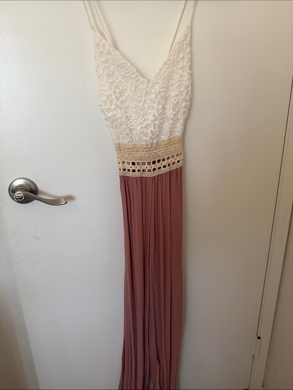 Boho Lace Spaghetti-Strap maxi romper in Cream and Dusty Rose